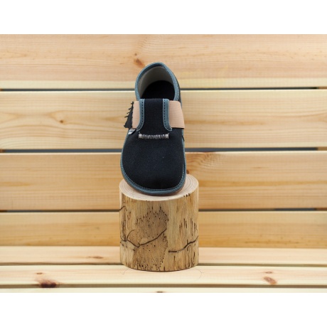 Pegres Barefoot tekstiilist must